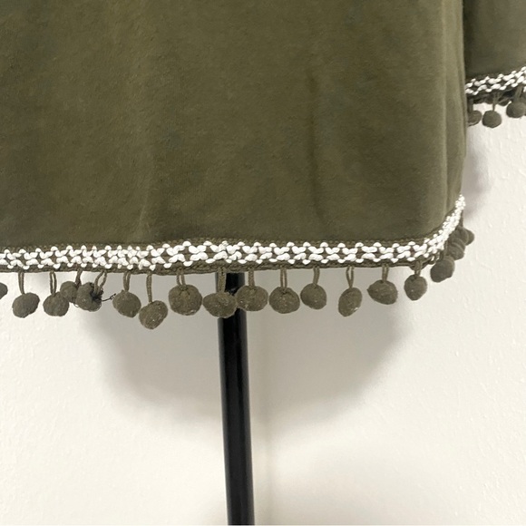 Loft Women’s Lounge Long Sleeve Pom Pom Fringe Cuffs and Bottom Medium Olive - Picture 3 of 8